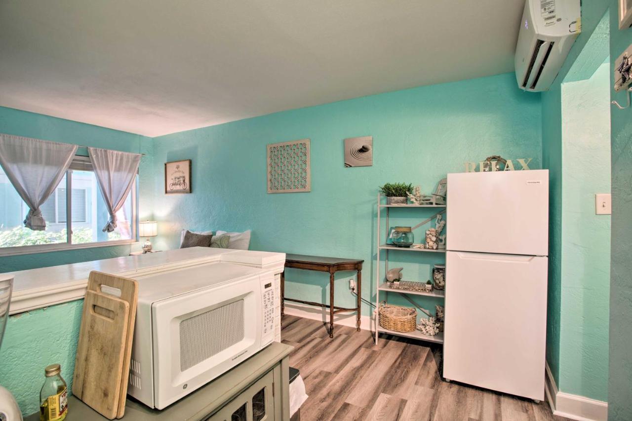 Tropical Pass-A-Grille Gem With Direct Beach Access! St. Pete Beach Exterior photo