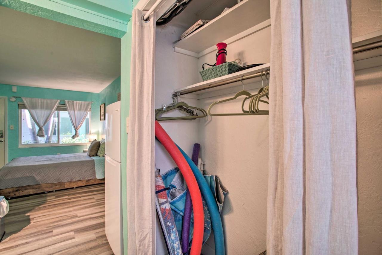 Tropical Pass-A-Grille Gem With Direct Beach Access! St. Pete Beach Exterior photo